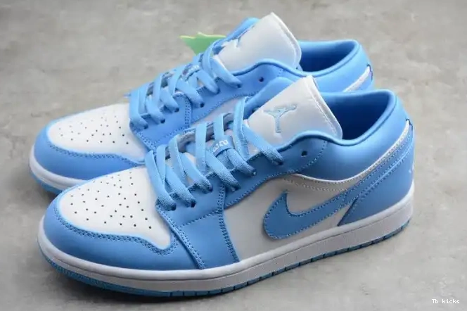 Rep TBK UNC Low Air (W) 1 AO9944-441 Jordan 0607